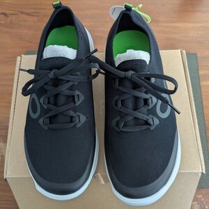 OOFOS Men's Black Sneakers with Gray Trim